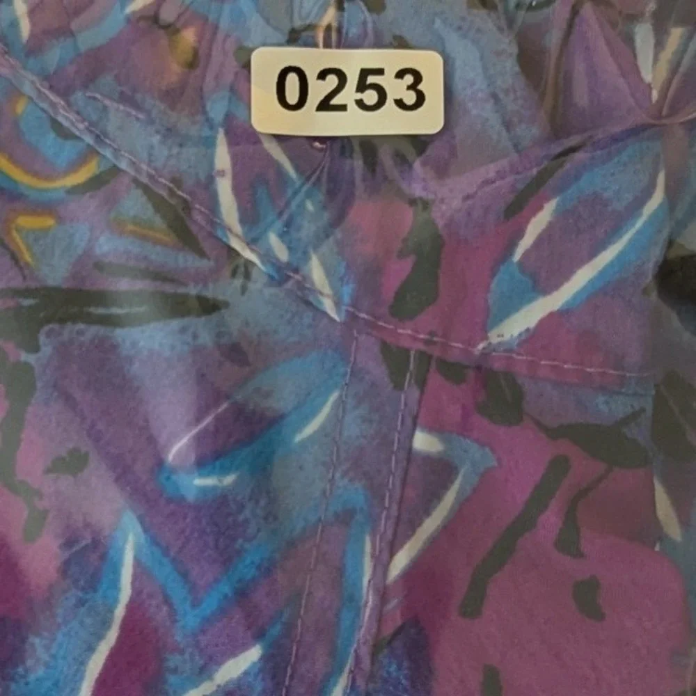 Columbia Vintage Windbreaker Jacket Purple Abstract Geometric Hooded Mens Medium
